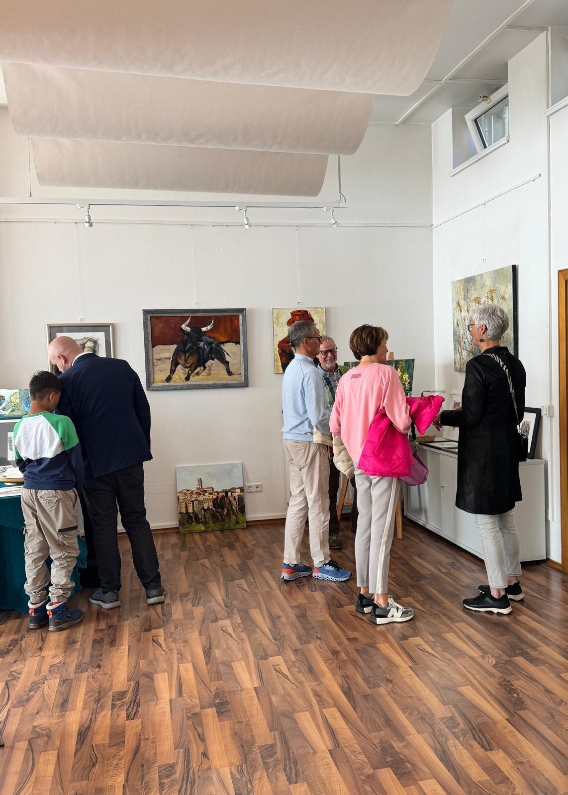 Besucher bei der WOGA im Zentrum